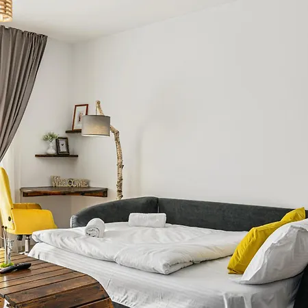 Apartment B-holiday Luxury Urban Plaza Brasov